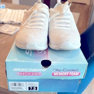 Women’s Sketcher White with silver, slide on